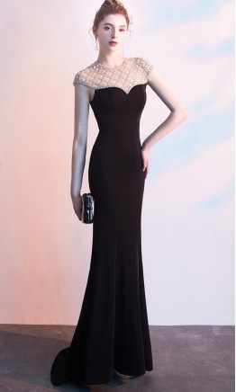 Black Mermaid Prom Dresses Embellished Round Neck KSP583